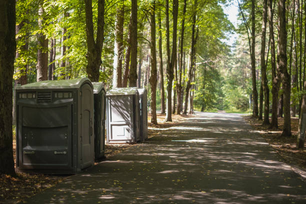Best Portable restroom trailer rental  in East Dundee, IL